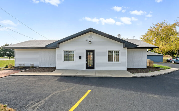 Pictures of Office property located at 1208 Old Rte 34, Sandwich, IL 60548 for sales - image #1