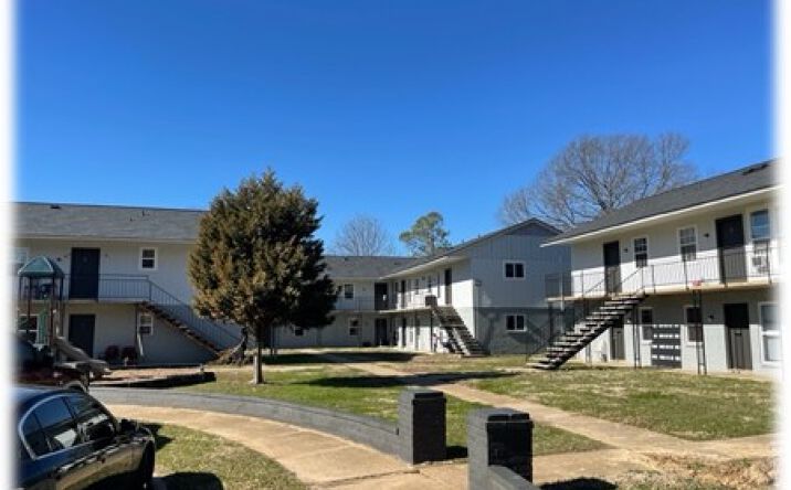 Pictures of Multifamily property located at 3893 Pikes Peak Ave, Memphis, TN 38108 for sales - image #1