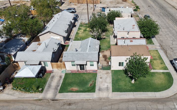 Pictures of Multifamily property located at 200-215 W Rice St, Blythe, CA 92225 for sales - image #1