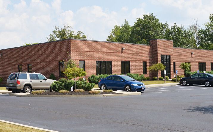 Pictures of Office property located at 430 Southepointe Dr, Miamisburg, OH 45342 for sales - image #1