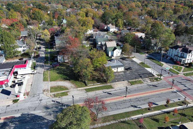 Pictures of Retail, Land property located at 714 Middle Ave, Elyria, OH 44035 for sales - image #1