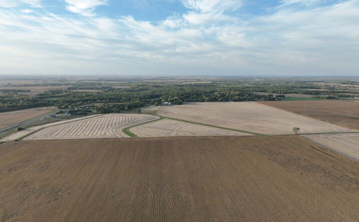 Pictures of Land property located at Route 10, Monticello, IL 61856 for sales - image #1