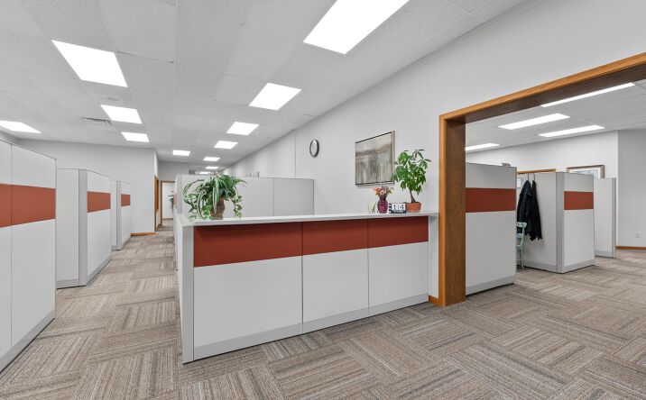 Pictures of Retail, Office, Special Purpose property located at 123 N Spring, Beaver Dam, WI 53916 for sales - image #1