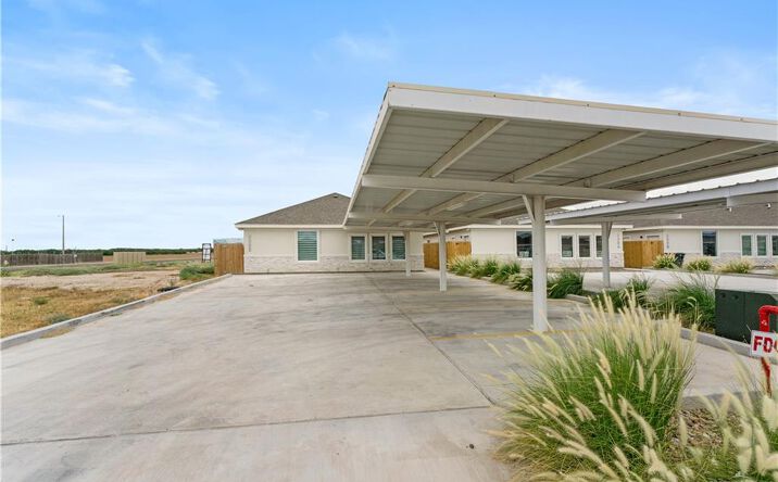 Pictures of Multifamily property located at 5302 Vision Street, Rio Grande City, TX 78582 for sales - image #1