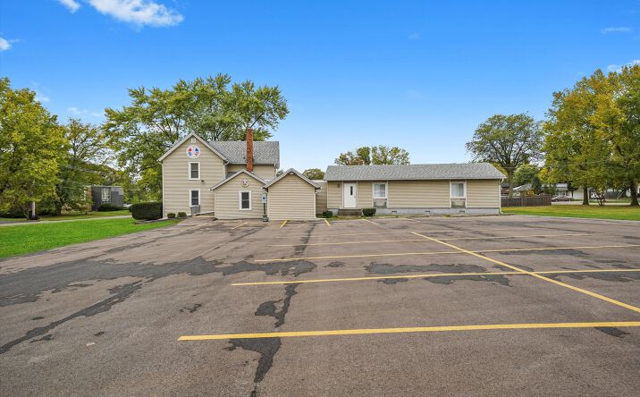 Pictures of Office, Multifamily, Special Purpose property located at 412 hankes Avenue, Aurora, IL 60505 for sales - image #1
