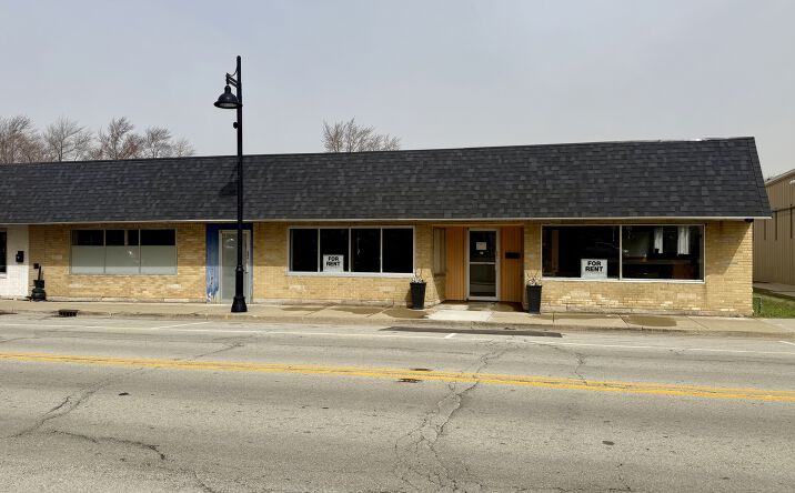 Pictures of Business for Sale, Retail property located at 192 E Main St, Braidwood, IL 60408 for sales - image #1