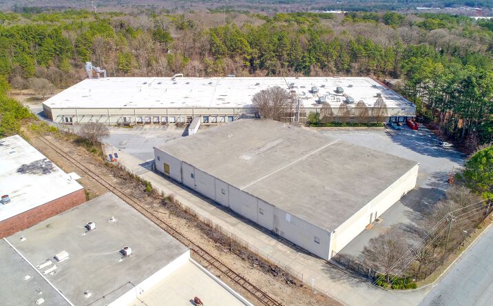 Pictures of Retail property located at 3510-3530 Zip Industrial Blvd SE, Atlanta, GA 30354 for sales - image #1