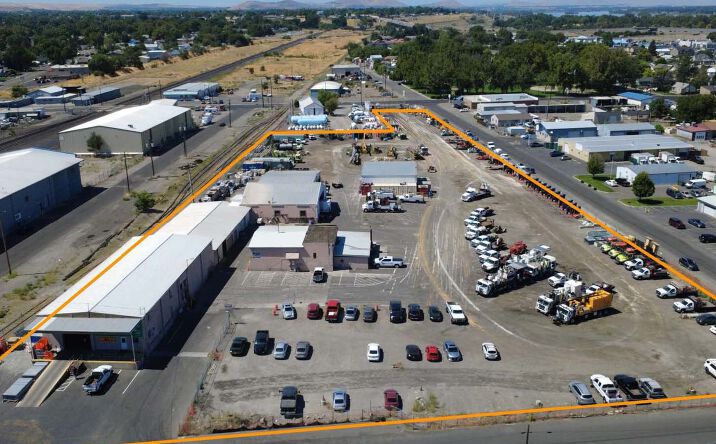 Pictures of Industrial property located at 307 N Dayton St, Kennewick, WA 99336 for sales - image #1