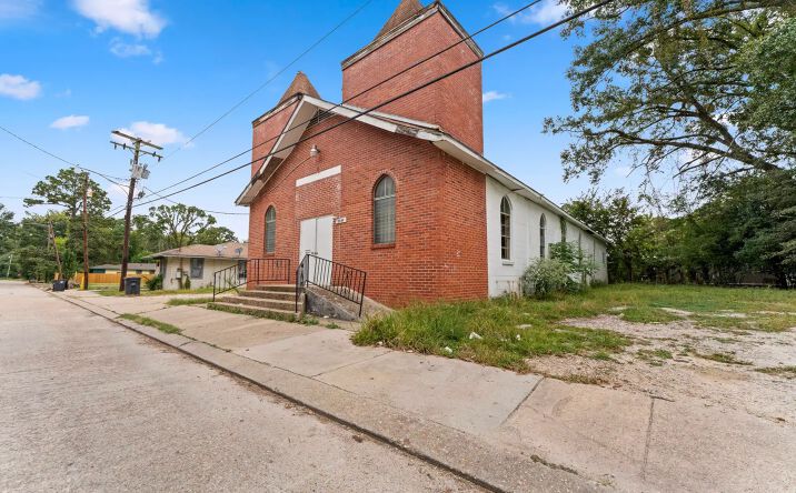 Pictures of Retail, Special Purpose property located at 1640 N. 48th Street, Baton Rouge, LA 70802 for sales - image #1
