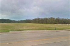 32825627