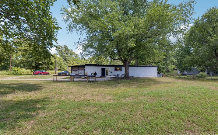 Pictures of Office property located at 19600 S 353rd West Ave, Bristow, OK 74010 for sales - image #1