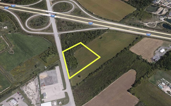 Pictures of Land property located at 0 Telegraph, Carleton, MI 48117 for sales - image #1