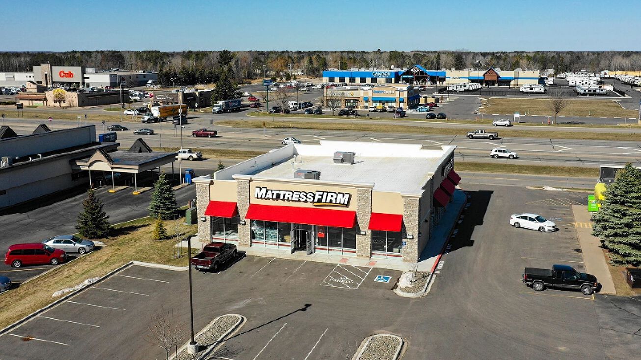 14230 Dellwood Dr N, Baxter, MN 56425