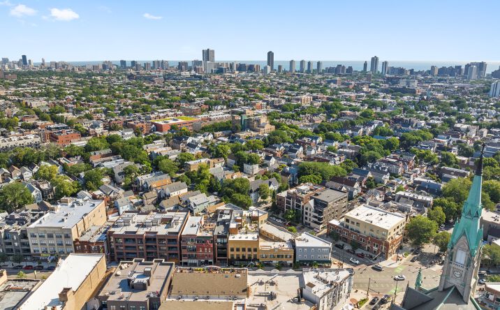 Pictures of Mixed Use, Multifamily, Office property located at 3015 N. Lincoln Ave, Chicago, IL 60657 for sales - image #1