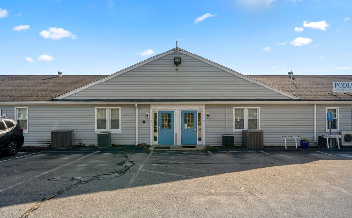 Pictures of Office property located at 4 Barlows Landing Road #15 & 16, Pocasset, MA 02559 for sales - image #1
