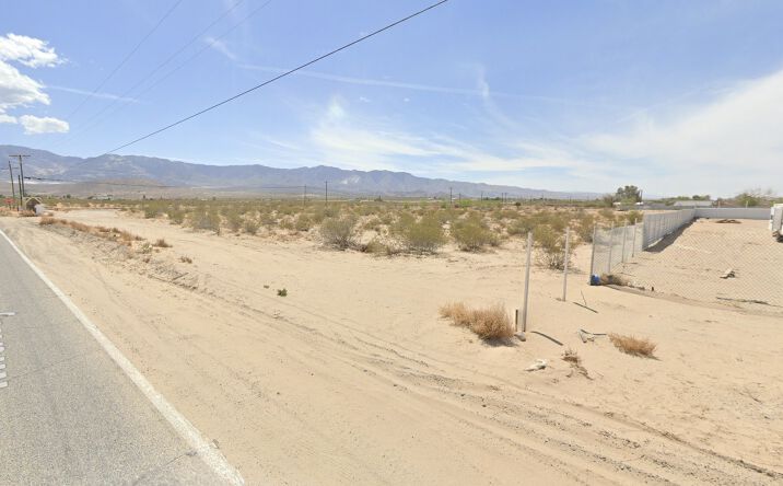 Pictures of Land property located at Old Woman Springs Road, Lucerne Valley, CA 92356 for sales - image #1