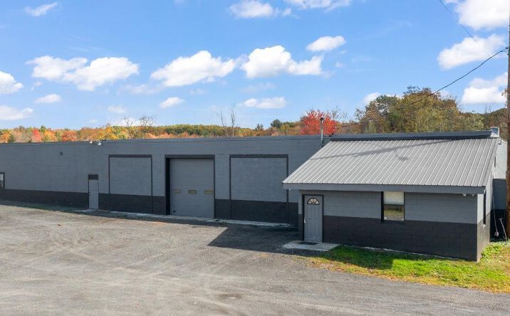 Pictures of Industrial property located at 799 County Highway 111, Westerlo, NY 12087 for sales - image #1