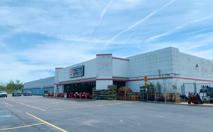 Pictures of Retail property located at 1005 S St Marys St, Saint Marys, PA 15857 for sales - image #1