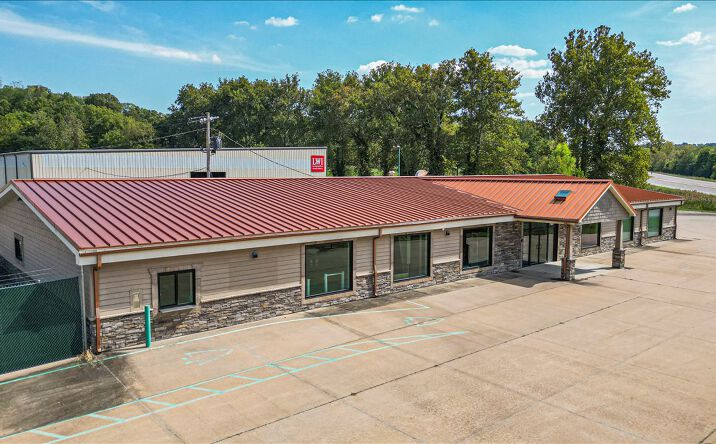 Pictures of Industrial property located at 9669 IL-161, Fairview Heights, IL 62208 for sales - image #1
