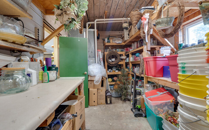 Pictures of Retail property located at 176 River St, Manistique, MI 49854 for sales - image #1