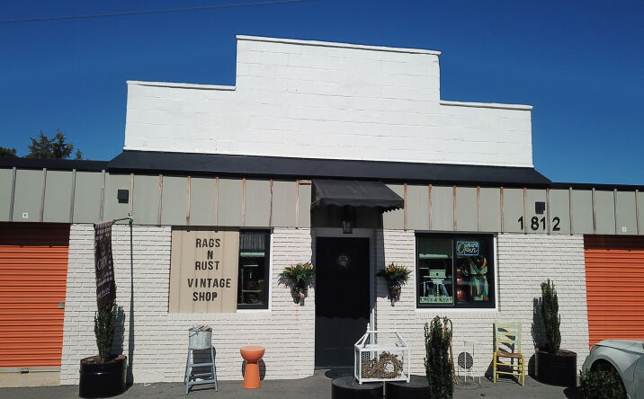 Pictures of Business for Sale, Self Storage property located at 1812 Mooresville Rd, Salisbury, NC 28147 for sales - image #1