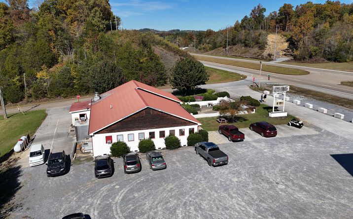Pictures of Retail property located at 6335 W Andrew Johnson Hwy, Mosheim, TN 37818 for sales - image #1