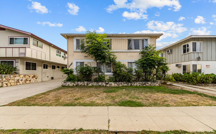 Pictures of Multifamily property located at 8536 Saturn St, Los Angeles, CA 90035 for sales - image #1