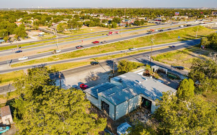 Pictures of Industrial, Mixed Use, Office, Retail property located at 2510 SE Loop 410 Acc Rd, San Antonio, TX 78222 for sales - image #1