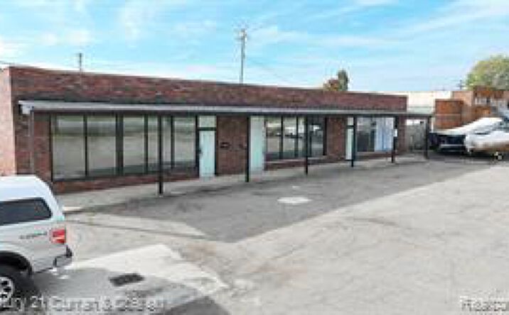 Pictures of Retail, Office, Mixed Use property located at 22909 Van Born Road, Taylor, MI 48180 for sales - image #1