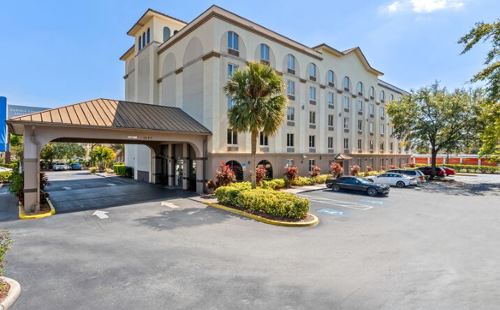 Pictures of Hospitality property located at 8101 Aircenter Ct, Orlando, FL 32809 for sales - image #1