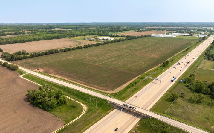 Pictures of Land property located at Prairie Hill Road, South Beloit, IL 61080 for sales - image #1