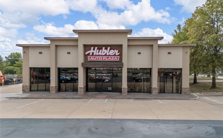Pictures of Retail, Office, Industrial property located at 9084 Veterans Memorial Pkwy, O'Fallon, MO 63366 for sales - image #1