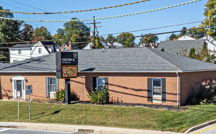 Pictures of Office property located at 9506 Harford Rd, Parkville, MD 21234 for sales - image #1