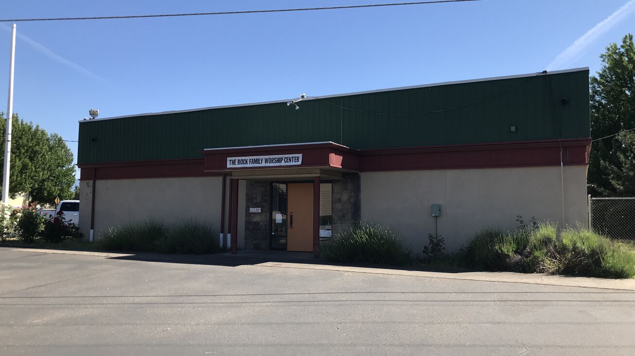 2330 N. Pacific Hwy, Medford, OR 975011643