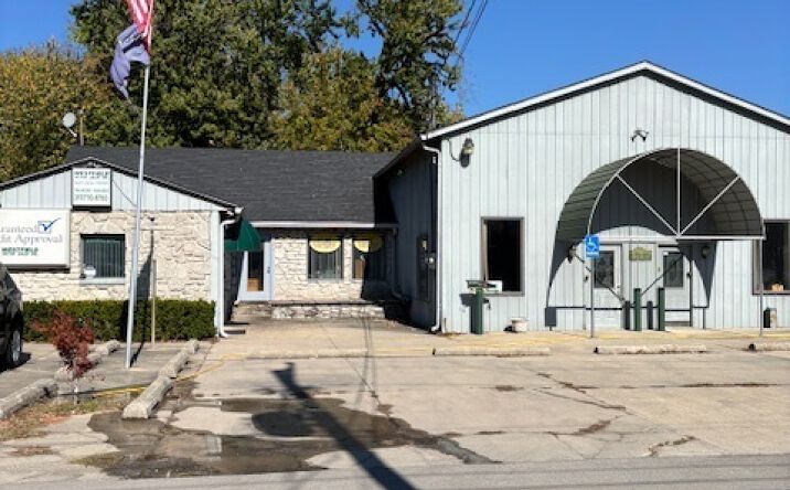 Pictures of Retail property located at 1120 Vine St, Noblesville, IN 46060 for sales - image #1