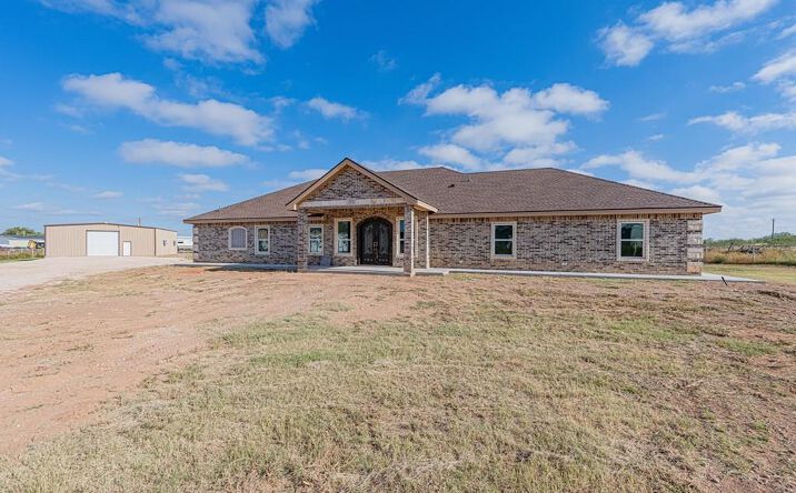 Pictures of Land property located at 519 E County Rd 138, Midland, TX 79706 for sales - image #1