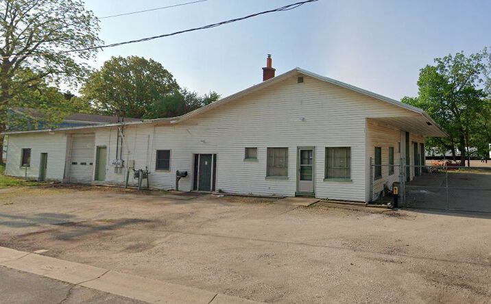 Pictures of Industrial property located at 303 Union St, Three Rivers, MI 49093 for sales - image #1