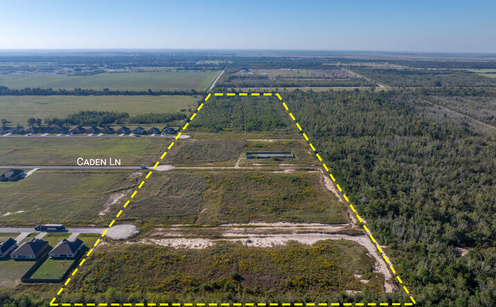 Pictures of Land property located at TBD Caden Lane, Iowa, LA 70647 for sales - image #1