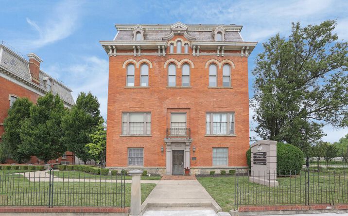 Pictures of Office property located at 630 E Broad St, Columbus, OH 43215 for sales - image #1