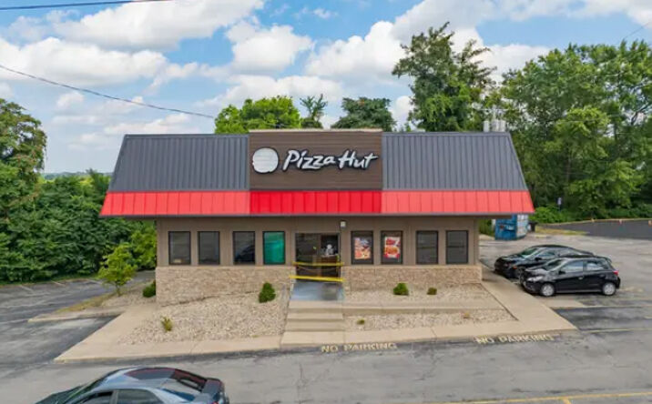 Pictures of Retail property located at 710 Chestnut St, Berea, KY 40403 for sales - image #1