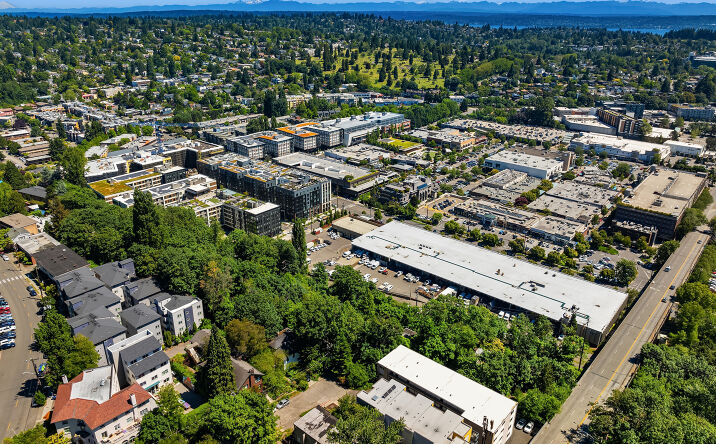 Pictures of Multifamily property located at 2249 NE 46th St, Seattle, WA 98105 for sales - image #1