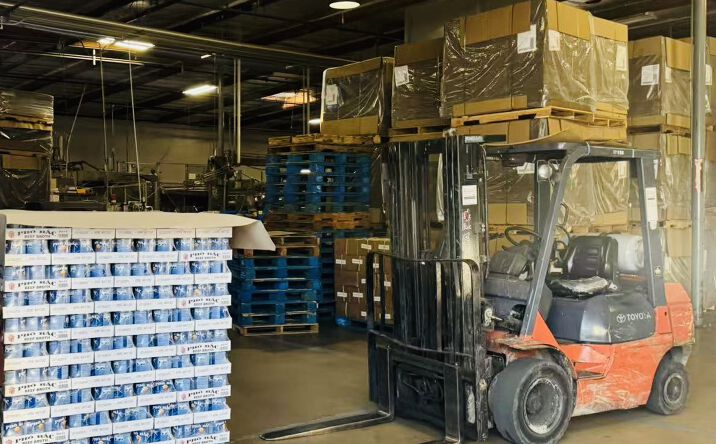 Pictures of Industrial property located at 201 S Sullivan St, Santa Ana, CA 92704 for sales - image #1