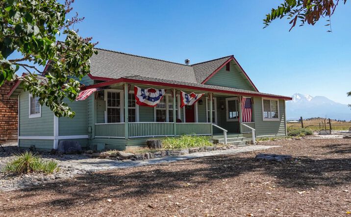 Pictures of Land property located at 3104 Harry Cash Rd, Montague, CA 96064 for sales - image #1