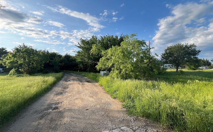Pictures of Special Purpose property located at 9917 E Highway 67, Alvarado, TX 76009 for sales - image #1