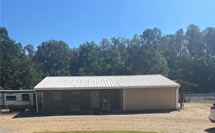 Pictures of Special Purpose property located at 1130 3rd Street Street, Kentwood, LA 70444 for sales - image #1