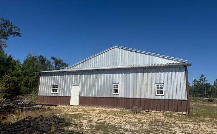 Pictures of Special Purpose property located at 17041 B NW County Road 12, Bristol, FL 32321 for sales - image #1