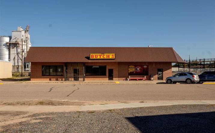Pictures of Retail property located at 121 W 1st St, Hershey, NE 69143 for sales - image #1
