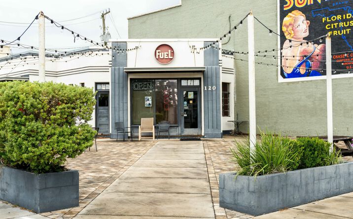 Pictures of Retail, Office property located at 120 S Park Ave, Sanford, FL 32771 for sales - image #1