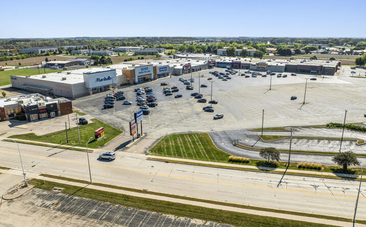 Pictures of Retail property located at 1645 N Spring Street, Beaver Dam, WI 53916 for sales - image #1