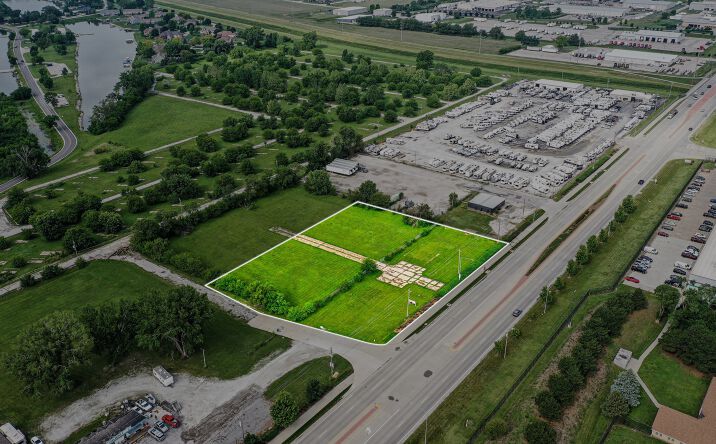 Pictures of Office, Land property located at 1301 Veterans Memorial Hwy, Council Bluffs, IA 51501 for sales - image #1